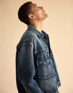 AE Boxy Denim Trucker Jacket Medium Vintage Wash