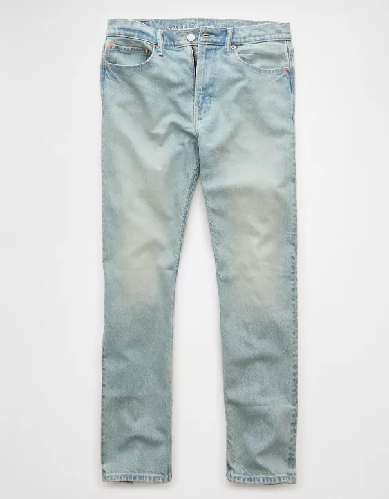 AE EasyFlex +TENCEL™ Fibers Original Straight Jean Light Tinted Wash 3 AE EasyFlex +TENCEL™ Fibers Original Straight Jean Light Tinted Wash - Image 3