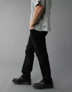 AE AirFlex+ TENCEL™ Fibers Relaxed Straight Jean Black 9 AE AirFlex+ TENCEL™ Fibers Relaxed Straight Jean Black -American Eagle Fashion 0112 7139 001 os