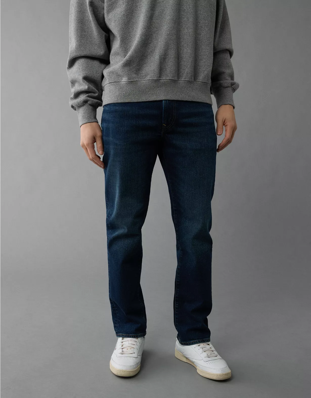 AE AirFlex+ TENCEL™ Fibers Slim Straight Jean Dark Indigo 1 AE AirFlex+ TENCEL™ Fibers Slim Straight Jean Dark Indigo