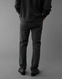 AE EasyFlex +TENCEL™ Fibers Slim Straight Jean Black Wash 8 AE EasyFlex +TENCEL™ Fibers Slim Straight Jean Black Wash -American Eagle Fashion 0116 7142 081 ob