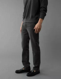 AE EasyFlex +TENCEL™ Fibers Slim Straight Jean Black Wash 11 AE EasyFlex +TENCEL™ Fibers Slim Straight Jean Black Wash -American Eagle Fashion 0116 7142 081 os