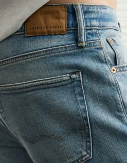 AE AirFlex+ Athletic Fit Jean Medium Wash -American Eagle Fashion 0118 7133 936 d2