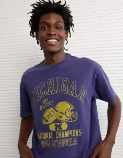 AE Boxy Michigan Wolverines Graphic T-Shirt Tidal Blue -American Eagle Fashion 0164 4728 415 d2