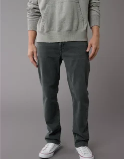 AE EasyFlex Relaxed Straight Jean Stone Gray