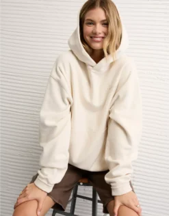 AE Laidback Luxe Heavyweight Graphic Hoodie Cream