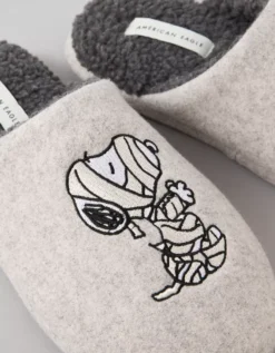 AE Men's Snoopy Halloween Slippers Gray -American Eagle Fashion 0213 7795 020 d1