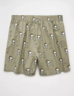 AEO Men's Snoopy Fishing Stretch Boxer Short Green -American Eagle Fashion 0220 0226 300 b