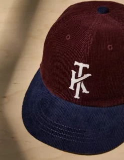 AE X Tru Kolors Corduroy Baseball Hat Burgundy -American Eagle Fashion 0221 8494 613 d1