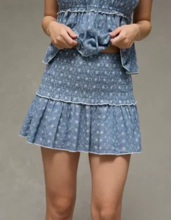 AE High-Waisted Smocked Mini Skirt Light Blue -American Eagle Fashion 0312 5247 401 d2