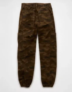 AE Stretch High-Waisted Baggy Cargo Jogger Camo Green 8 AE Stretch High-Waisted Baggy Cargo Jogger Camo Green -American Eagle Fashion 0322 5537 329 b