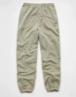 AE Everyday Luxe Jogger Olive Fun -American Eagle Fashion 0329 5374 331 b