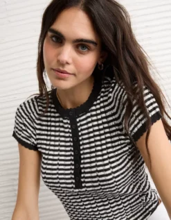 AE Henley Pointelle Sweater T-Shirt Black Stripe -American Eagle Fashion 0341 1657 032 d2