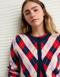 AE X The Summer I Turned Pretty Crew Neck Argyle Cardigan Multi -American Eagle Fashion 0346 1562 900 d2