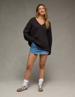 AE Big Hug V-Neck Sweater Black -American Eagle Fashion 0348 1523 001 os