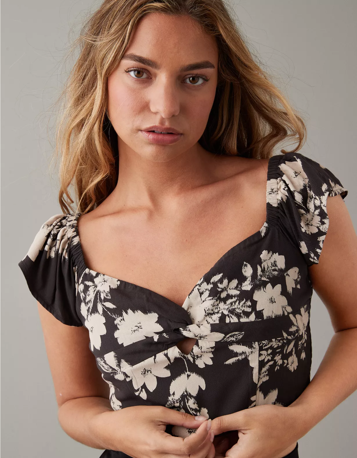 AE Cropped Twist-Front Flutter-Sleeve Top 1 AE Cropped Twist-Front Flutter-Sleeve Top