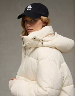 AE Technical Puffer Jacket Cream