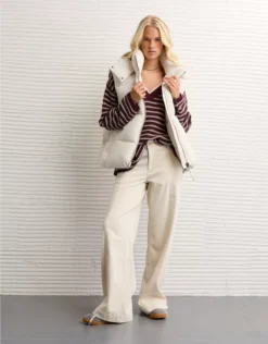 AE Technical Puffer Vest Cream