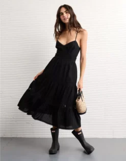 AE V-Neck Lace Tiered Maxi Dress Black