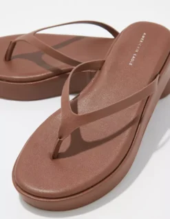 AE Platform Thong Sandal -American Eagle Fashion 0417 6213 285 d1