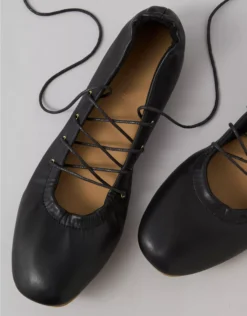 AE Lace-Up Ballet Flat Black