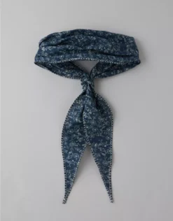 AE Diamond Neck Scarf Navy