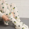 AE Grinch Ruffle Crew Socks Cream