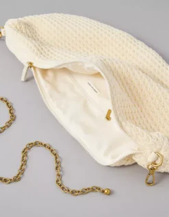 AEO Crochet Crescent Bag Natural -American Eagle Fashion 0427 8096 109 d1