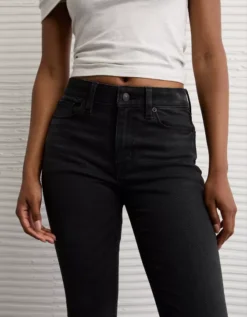 AE Next Level High-Waisted Skinny Kick Jean Black Magic 11 AE Next Level High-Waisted Skinny Kick Jean Black Magic -American Eagle Fashion 0434 5878 022 d2