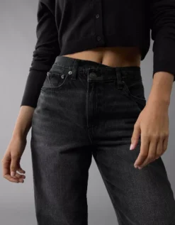 AE Strigid Super High-Waisted Crossover Baggy Straight Jean Black Magic -American Eagle Fashion 0437 5270 022 os