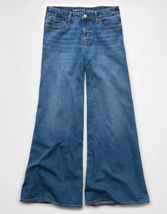 AE Baggy A-Line Fit Jean Medium Tinted 3 AE Baggy A-Line Fit Jean Medium Tinted - Image 3