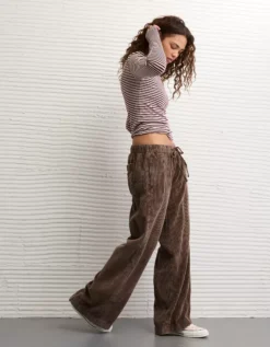 AE Stretch Corduroy Low-Rise Baggy Wide-Leg Pant Coffee -American Eagle Fashion 0461 5609 227 os