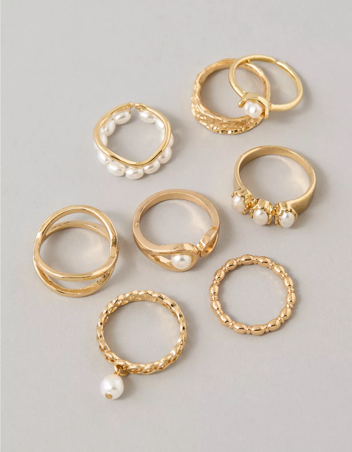 AE Pearl & Gold Rings 8-Pack Gold 2 AE Pearl & Gold Rings 8-Pack Gold - Image 2