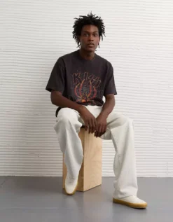 AE Boxy Kiss Halloween Graphic T-Shirt Dusted Slate -American Eagle Fashion 0519 5041 023 d2