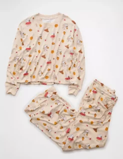 AE Luxe Plush Snoopy Fall Long-Sleeve & Pant PJ Set Oatmeal Heather 6 AE Luxe Plush Snoopy Fall Long-Sleeve & Pant PJ Set Oatmeal Heather -American Eagle Fashion 0575 1228 864 f