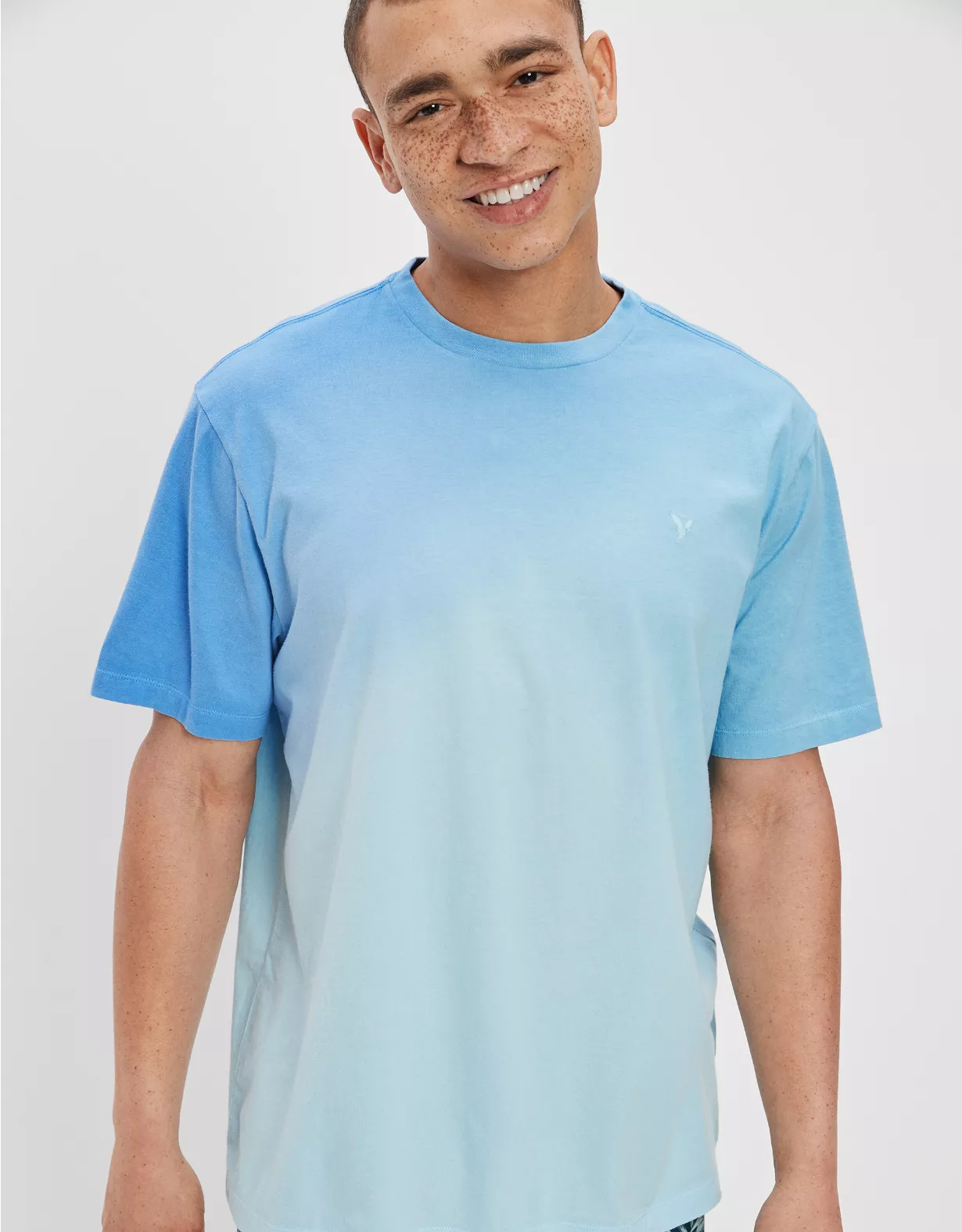 AE Super Soft Dip-Dye T-Shirt 1 AE Super Soft Dip-Dye T-Shirt