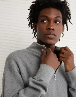 AE Quarter-Zip Sweatshirt Gray Heather -American Eagle Fashion 1186 2701 069 d2