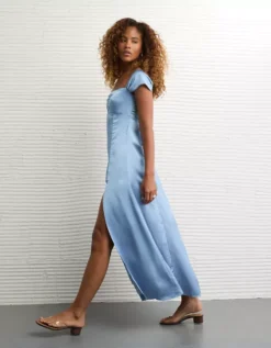 AE Satin Sweetheart Off-The-Shoulder Maxi Dress Navy -American Eagle Fashion 1399 8396 410 os