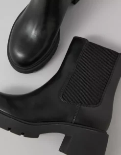 AE Hutch Bootie Black -American Eagle Fashion 1414 7067 001 d1