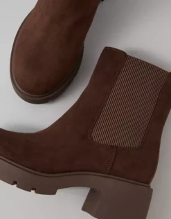 AE Hutch Bootie Chocolate -American Eagle Fashion 1414 7068 285 d1