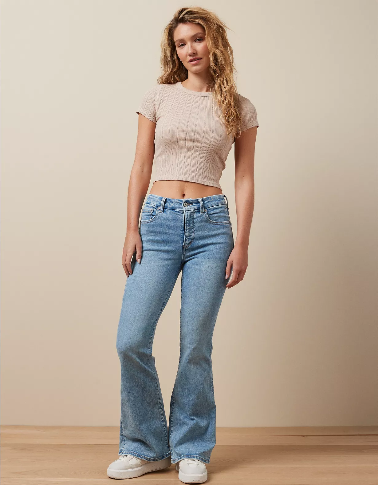 AE Luxe Super High-Waisted Flare Jean 1 AE Luxe Super High-Waisted Flare Jean