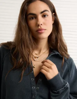 AE Big Hug Henley Sweatshirt True Black -American Eagle Fashion 1455 2633 073 d2