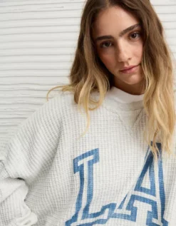 AE Big Hug Crew Neck Waffle Sweatshirt Light Heather Gray -American Eagle Fashion 1457 2797 092 d3