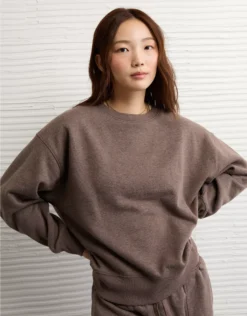 AE Everyday Luxe Crew Neck Sweatshirt Chocolate
