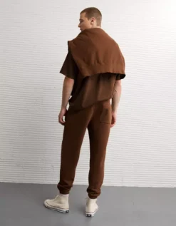 AE Laidback Luxe Heavyweight Jogger Koko Brown -American Eagle Fashion 1522 5109 214 ob
