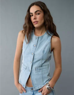 AE Crew Neck Button-Up Denim Vest Light Wash