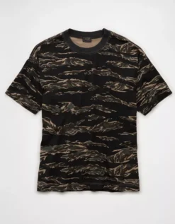 AE Laidback Luxe Heavyweight Oversized Camo T-Shirt Crew Green -American Eagle Fashion 2516 4717 350 f