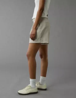 AE 6" Stretch High-Waisted Pleated Trouser Short Vintage Vanilla -American Eagle Fashion 2546 8084 123 os