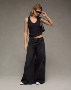 AE Deep V-Neck Tank Top True Black