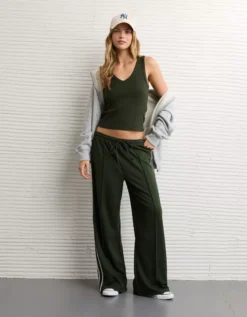 AE Deep V-Neck Tank Top Crew Green -American Eagle Fashion 3171 6438 350 os